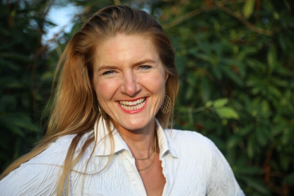 Roos van Monsjou profile photograph